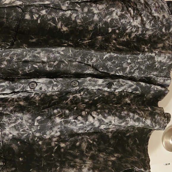 Michelle Mae, Amber acid wash button up size XL 100% rayon - Picture 5 of 10